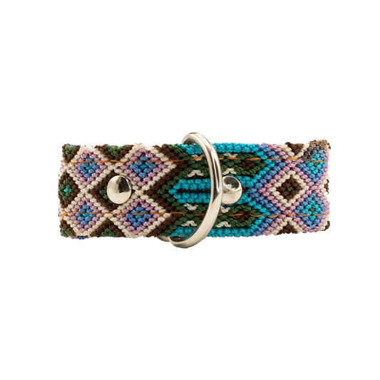 Collar woven with care and attention to detail for your beloved pet