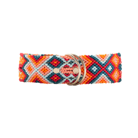 Collar woven with love and care for your canine companion
